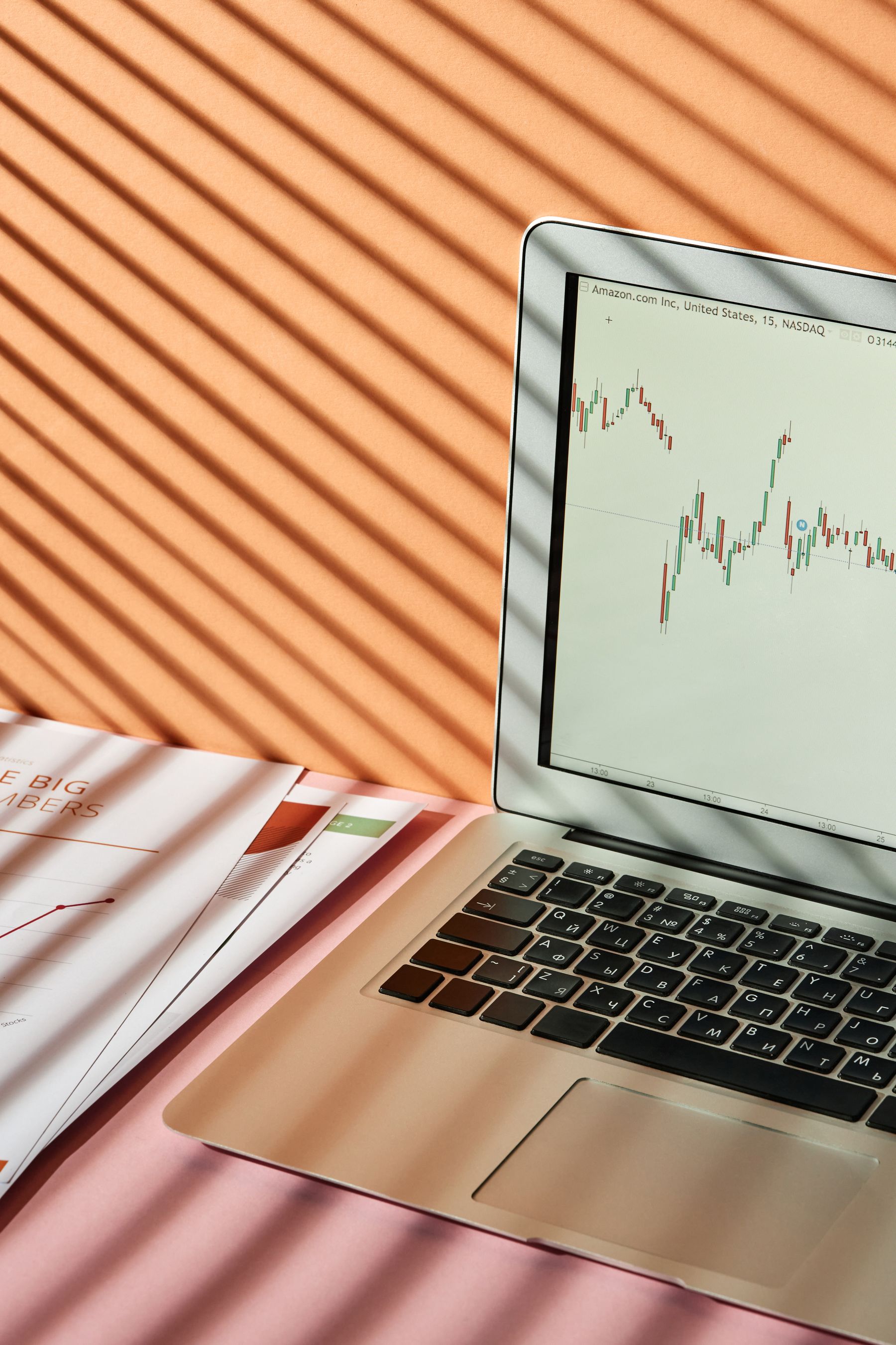 Financial market workflow supporting AI Model Marketplace: Verify Real Coverage AI 模型市场:目录大不等于覆盖经过验证
