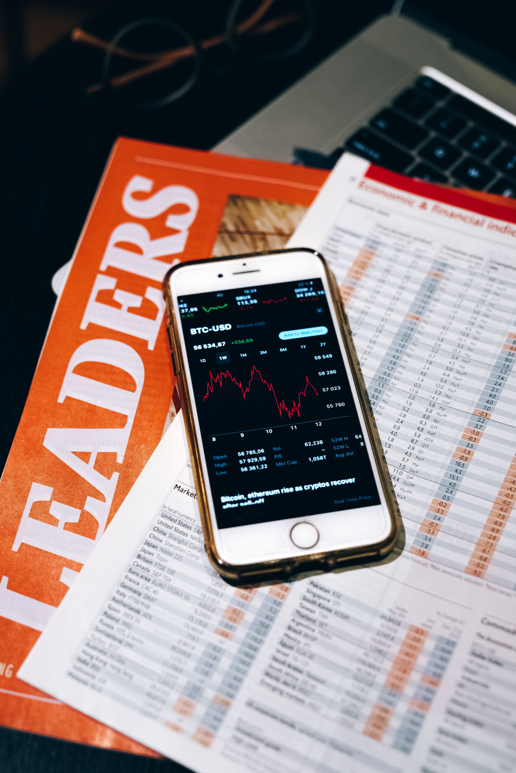 Financial market workflow supporting Best LLM Router Match the Route to the Workload 最佳 LLM 路由器：让路由策略匹配工作负载